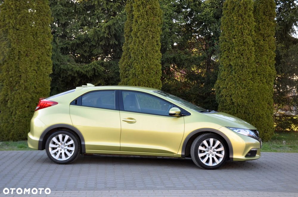 Honda Civic 1.4 i-VTEC - 3