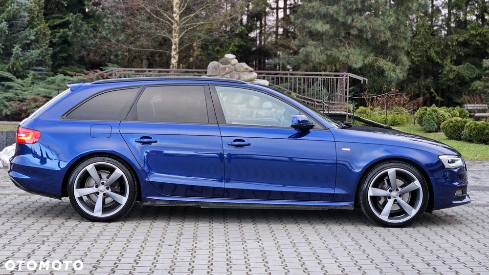 Audi A4 Avant 2.0 TDI DPF quattro S tronic S line Sportpaket - 5