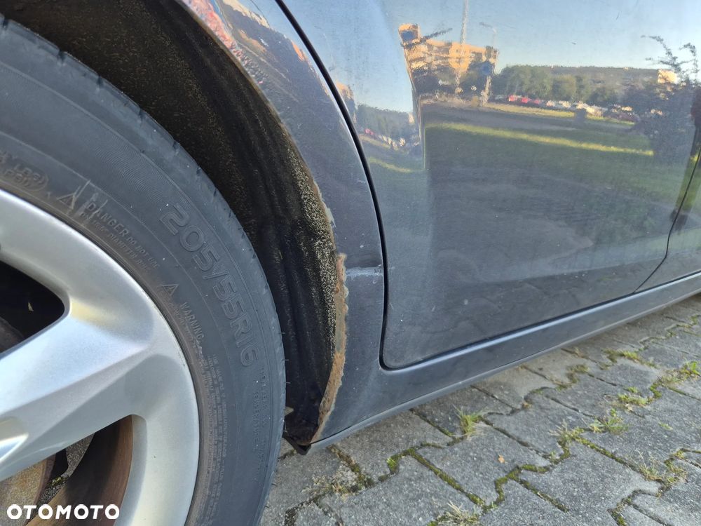 Ford Focus 1.6 Trend - 14