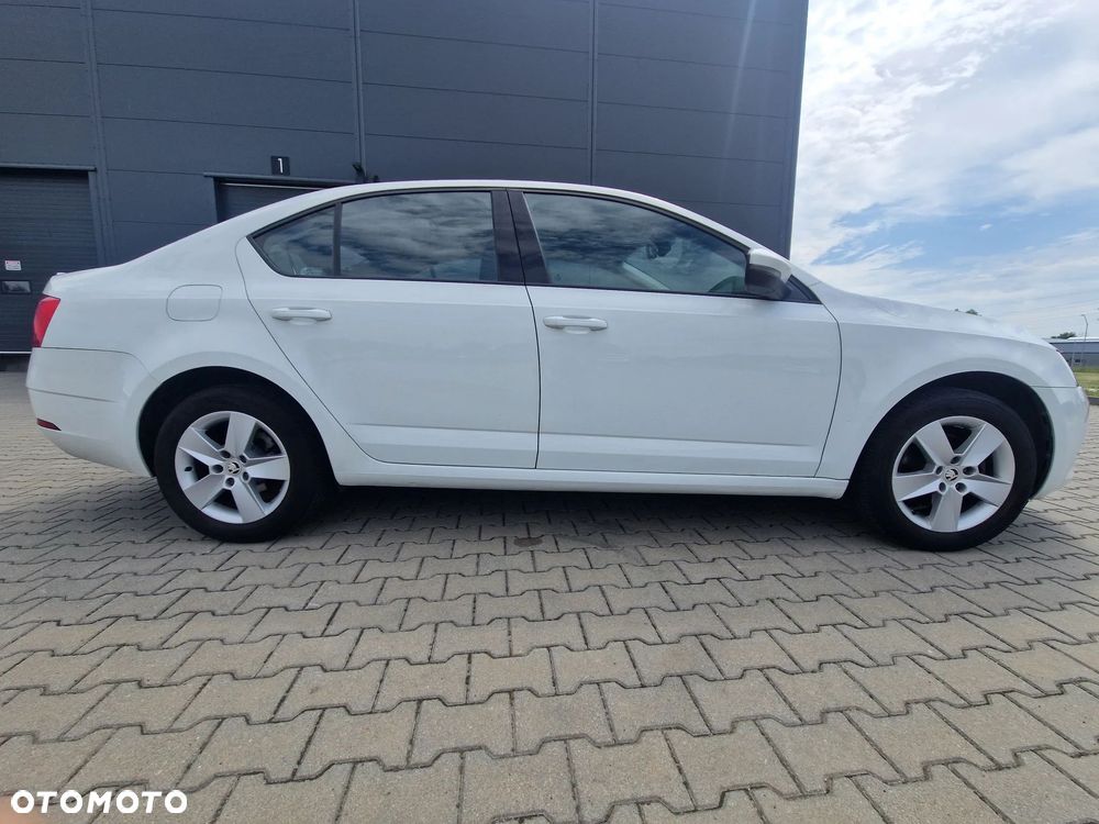 Skoda Octavia 1.5 TSI ACT Ambition - 5