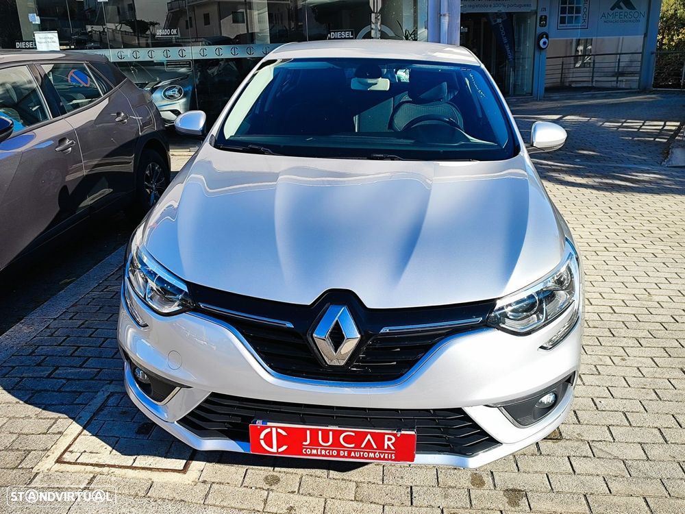 Renault Mégane 1.5 dCi Confort SS - 3