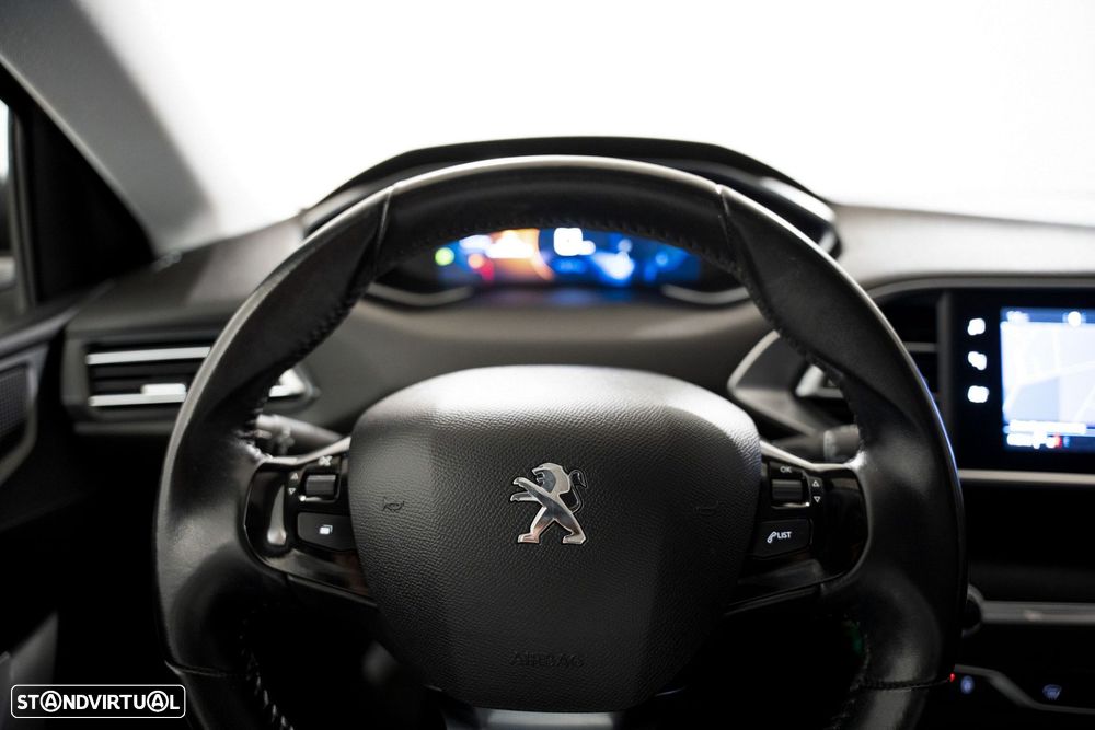 Peugeot 308 SW 1.2 PureTech Active - 8