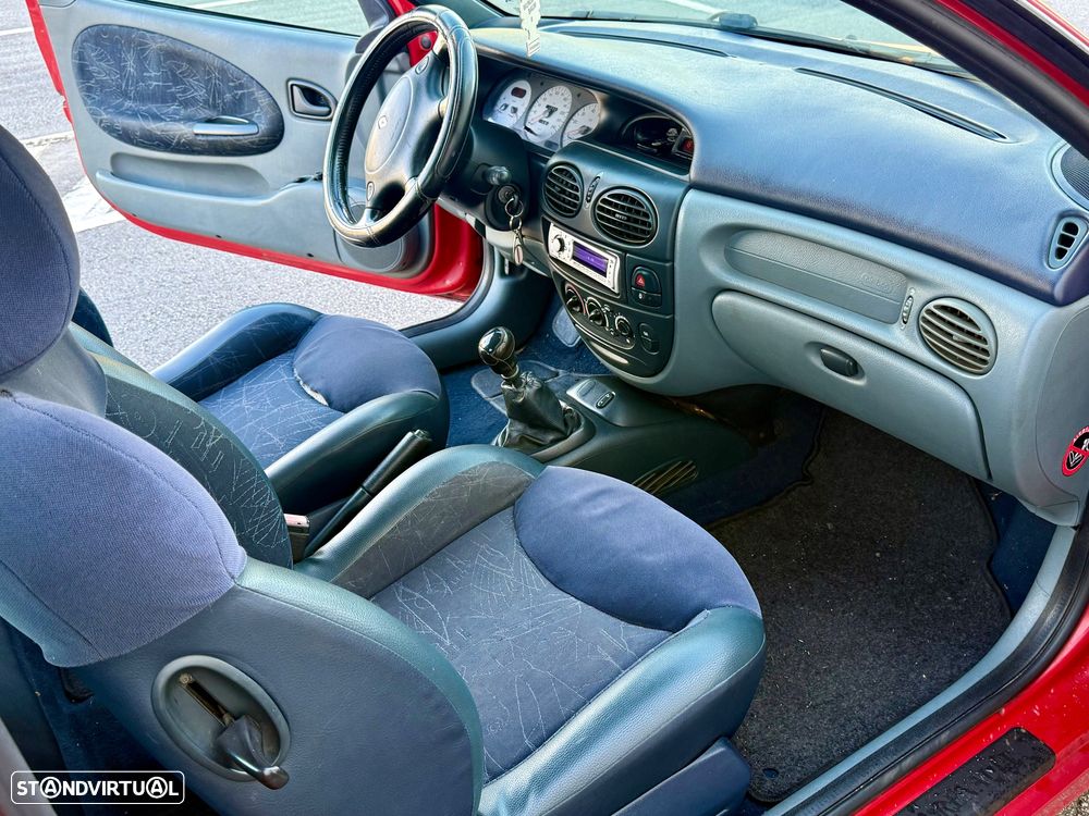 Renault Mégane Coupe 2.0 16V - 15