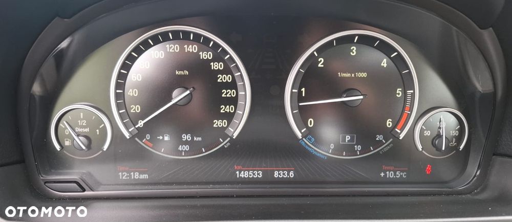 BMW Seria 5 530d Sport-Aut Luxury Line - 12