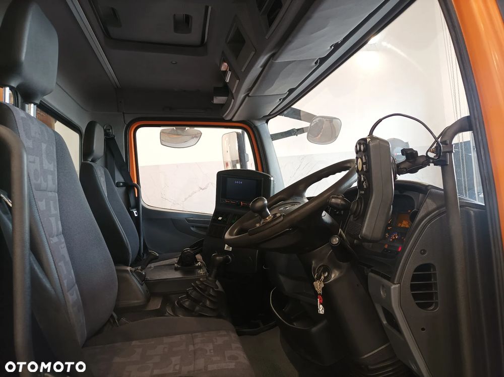 Mercedes-Benz Atego 1024 Zamiatarka Bucher Euro 5 EUnited PM10 Szczotki L/R 2 Silniki - 14