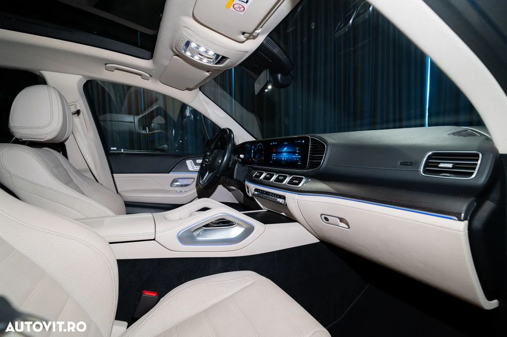 Mercedes-Benz GLS - 34
