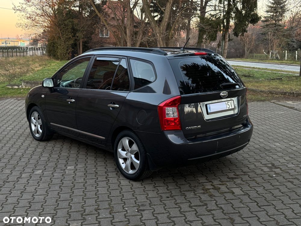 Kia Carens 2.0 CRDi EXpedition - 2