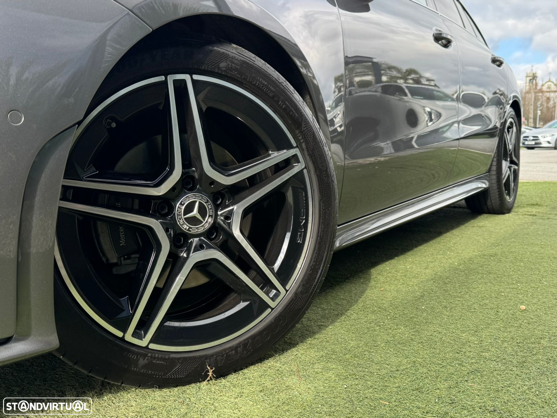 Mercedes-Benz CLA 180 d Shooting Brake AMG Line Aut. - 3