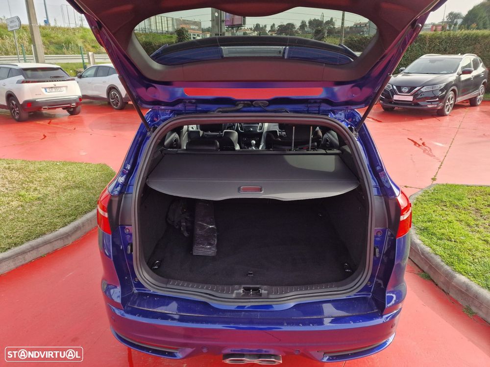 Ford Focus SW 2.0 TDCi ST-2 - 5