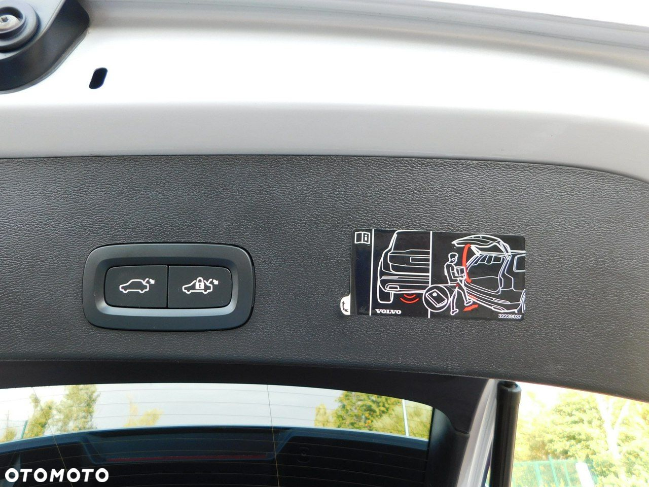 Volvo XC 40 - 30