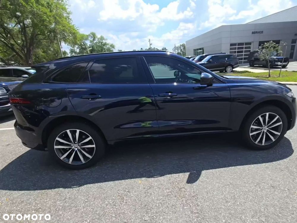 Jaguar F-Pace - 5