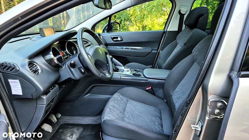 Peugeot 3008 120 VTi Premium - 30