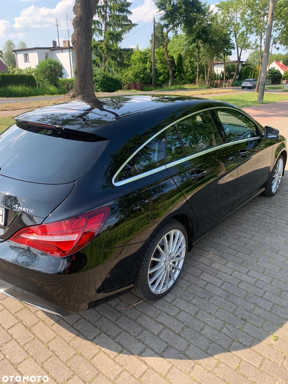 Mercedes-Benz CLA Shooting Brake 220 4Matic 7G-DCT - 6