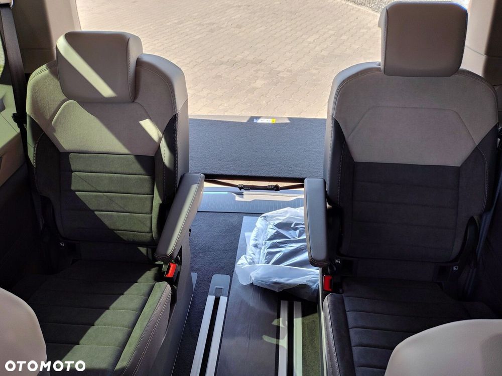 Volkswagen multivan Style L2; 2,0TDI SCR 110kW/150KM 7-bieg. DSG; r.o:3124 mm - 24