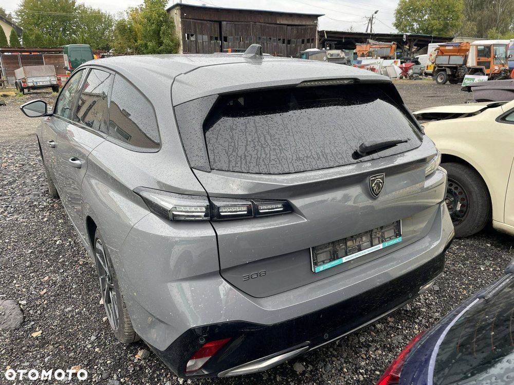 Peugeot 308 - 4