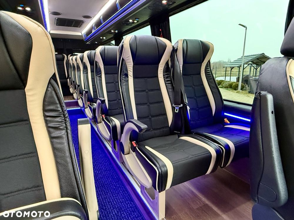 Mercedes-Benz Sprinter 519 Tourist Line Full Panorama GSR II - 10