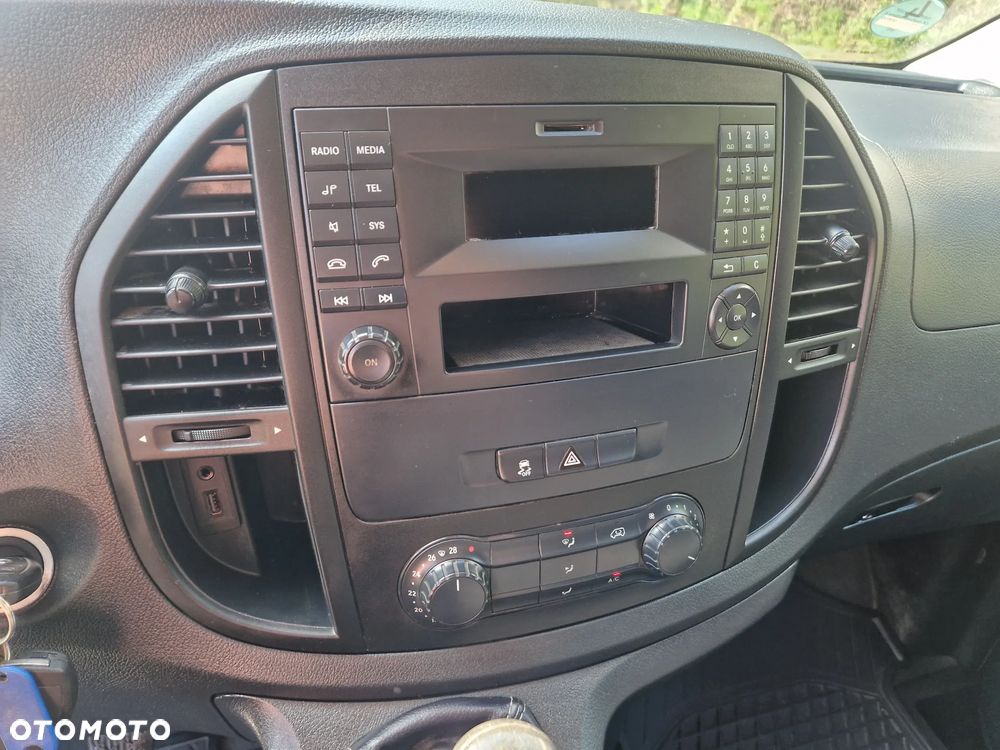 Mercedes-Benz VITO - 20