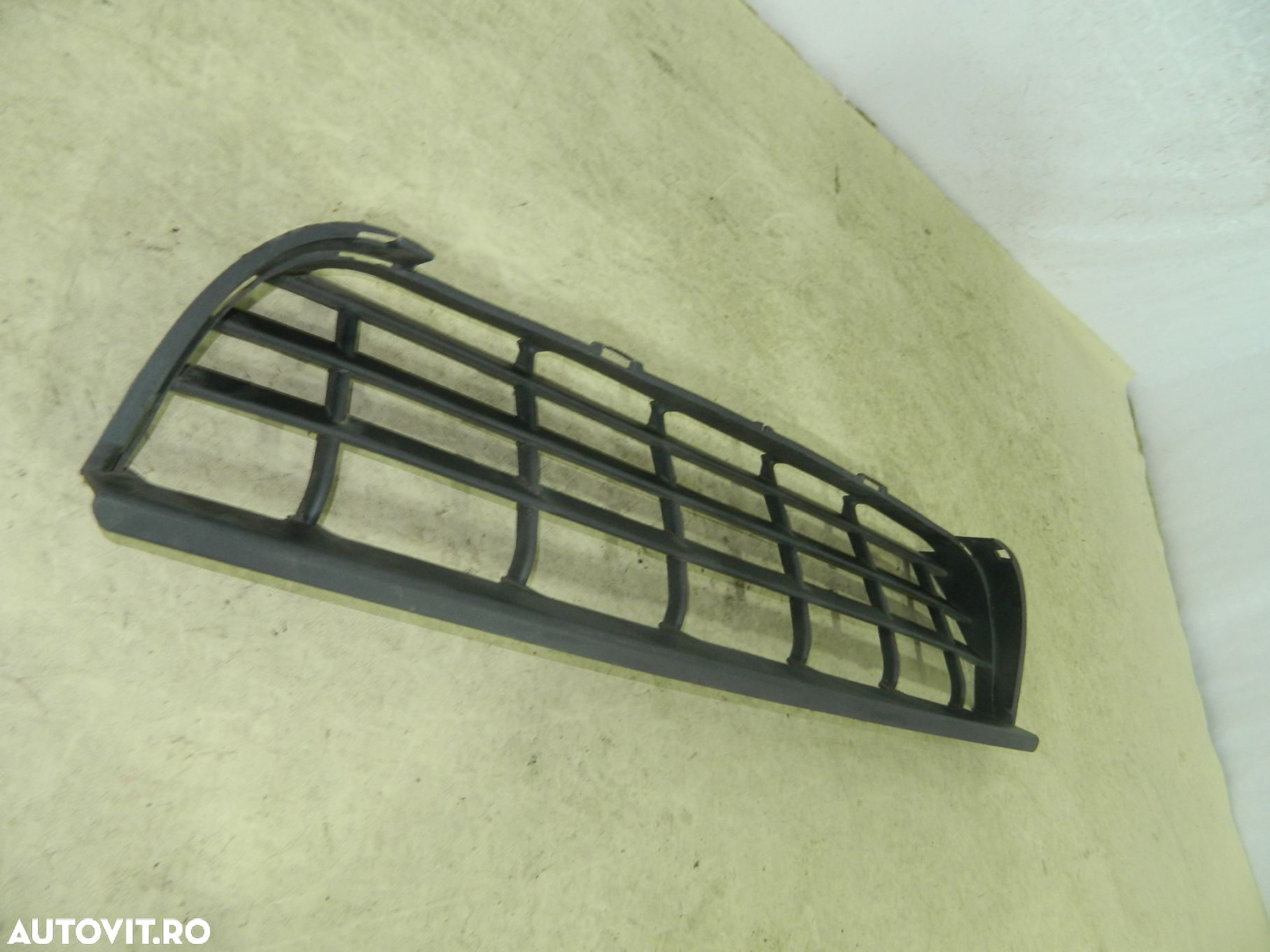 Grila centrala bara fata, VW Crafter, 2006, 2007, 2008, 2009, 2010, 2011, 2012,, 2E0807835A - 7