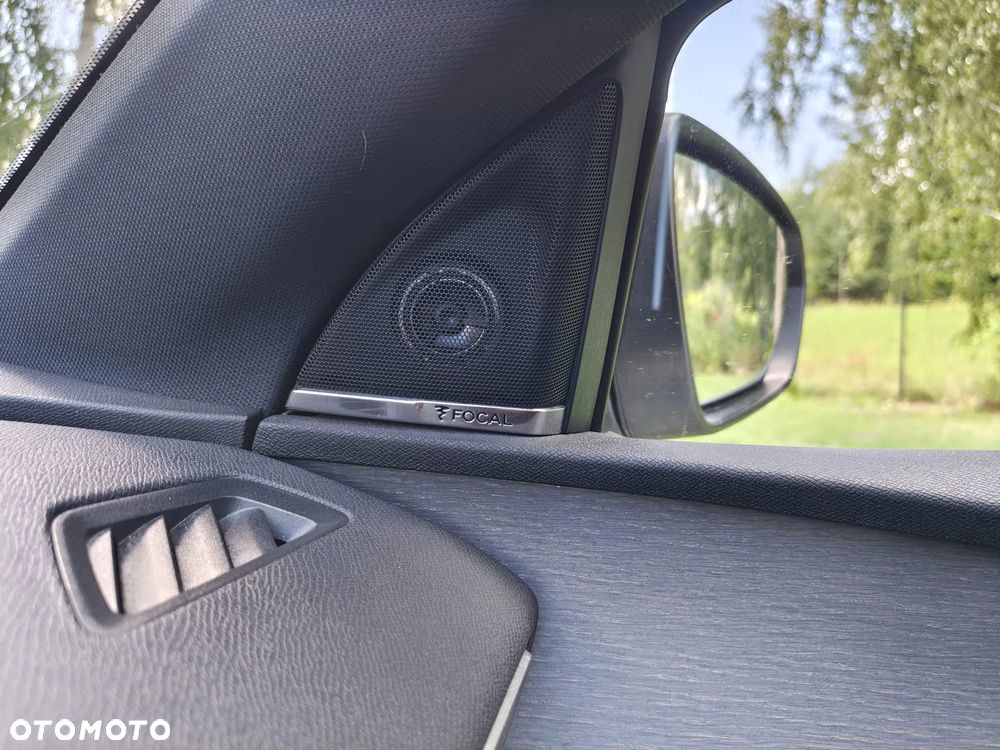 Peugeot 5008 - 12