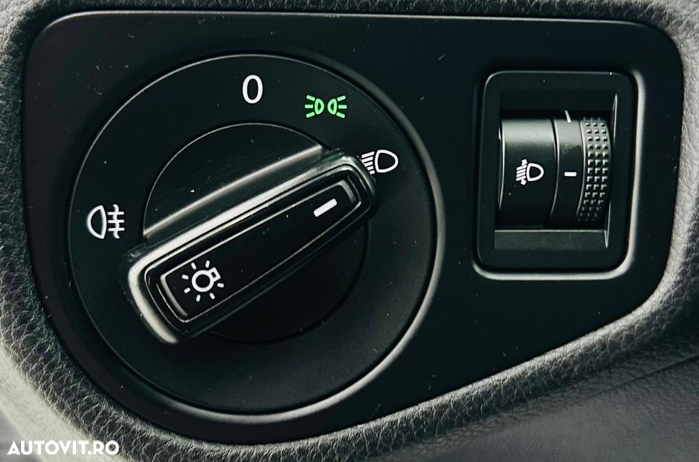 Volkswagen Golf 1.6 TDI BlueMotion Technology Trendline - 13