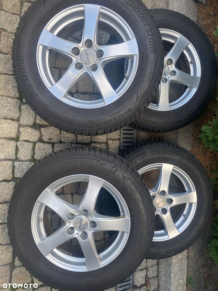 Ford Kuga 1.5 EcoBoost 2x4 Titanium - 19