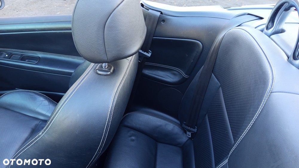 Peugeot 207 CC 150 THP Platinum - 26