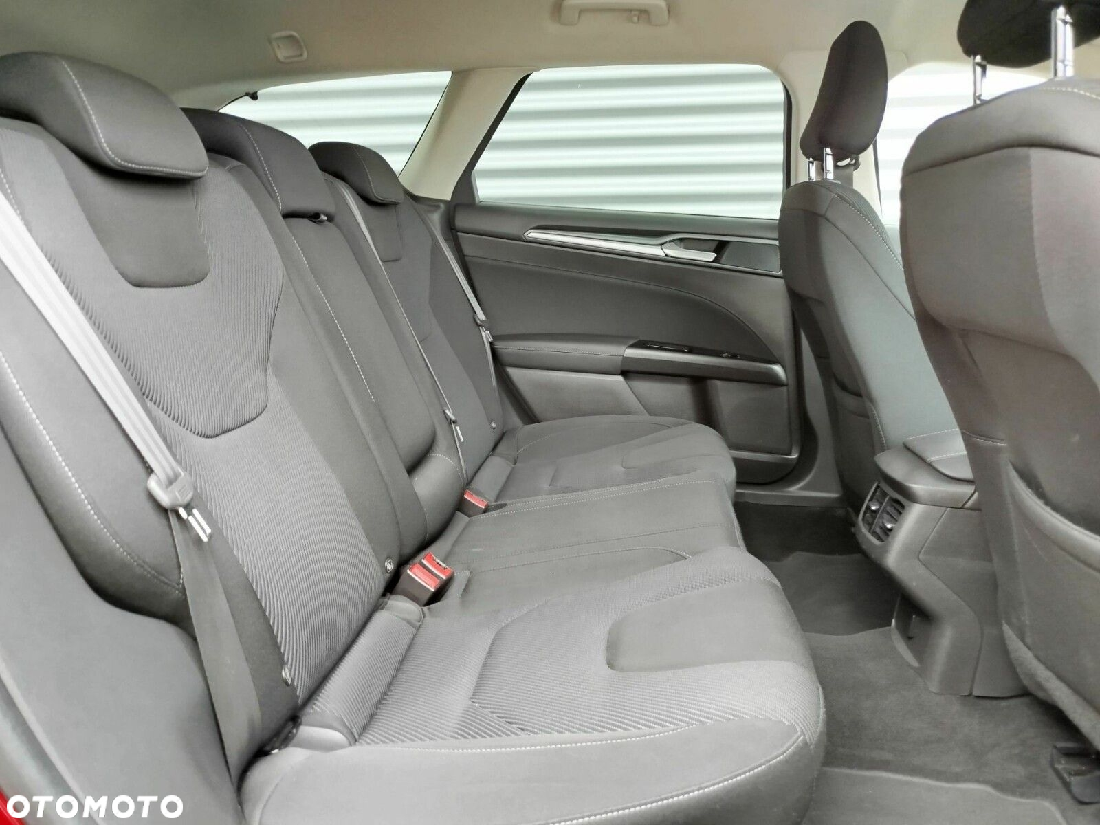 Ford Mondeo 1.5 EcoBoost Titanium - 27