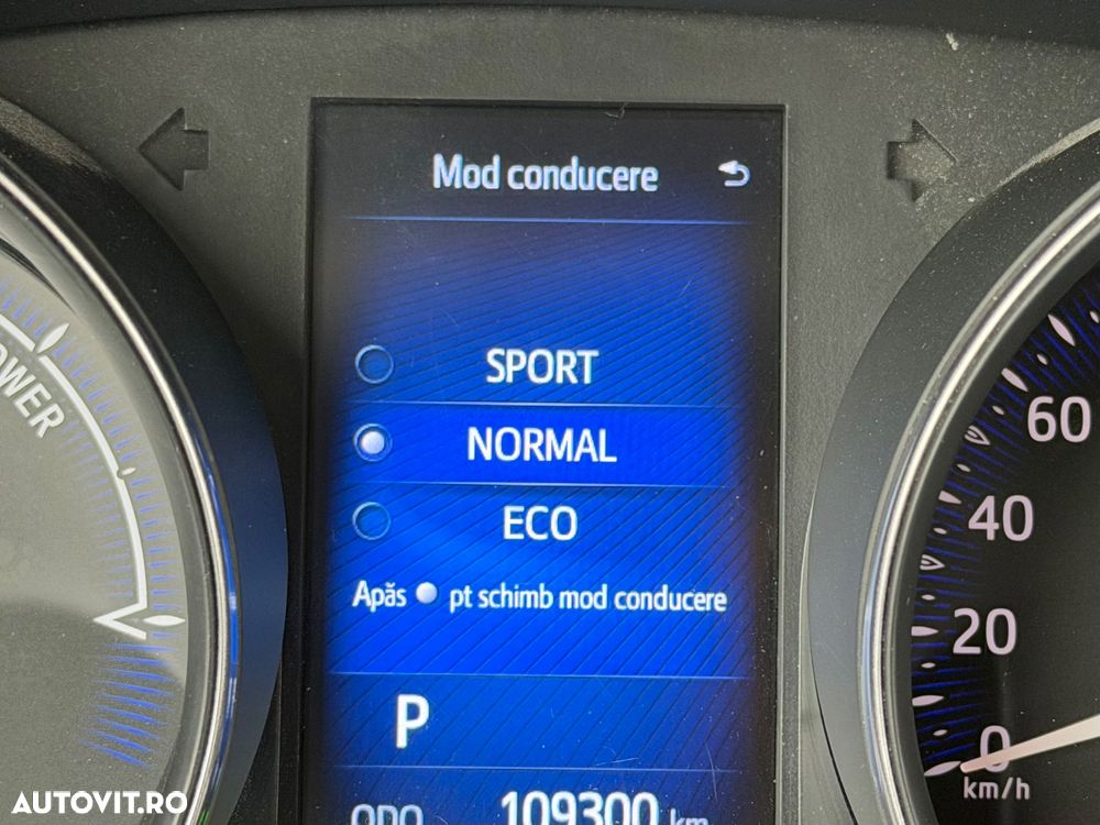 Toyota C-HR Lounge - 25