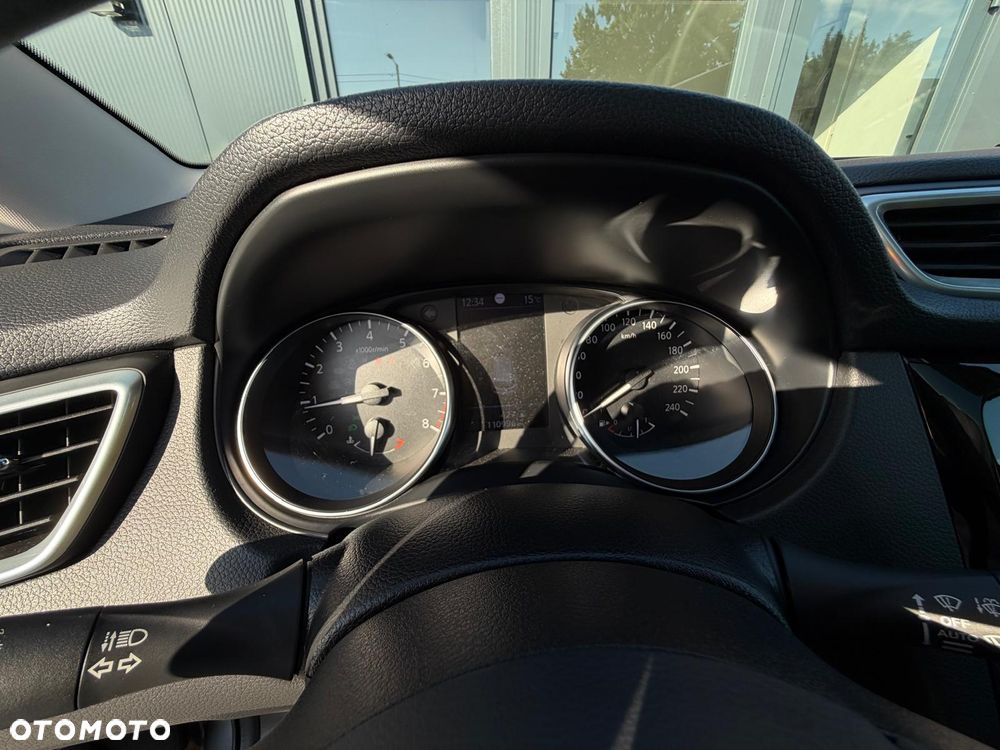 Nissan Qashqai 1.3 DIG-T N-Connecta EU6d - 30