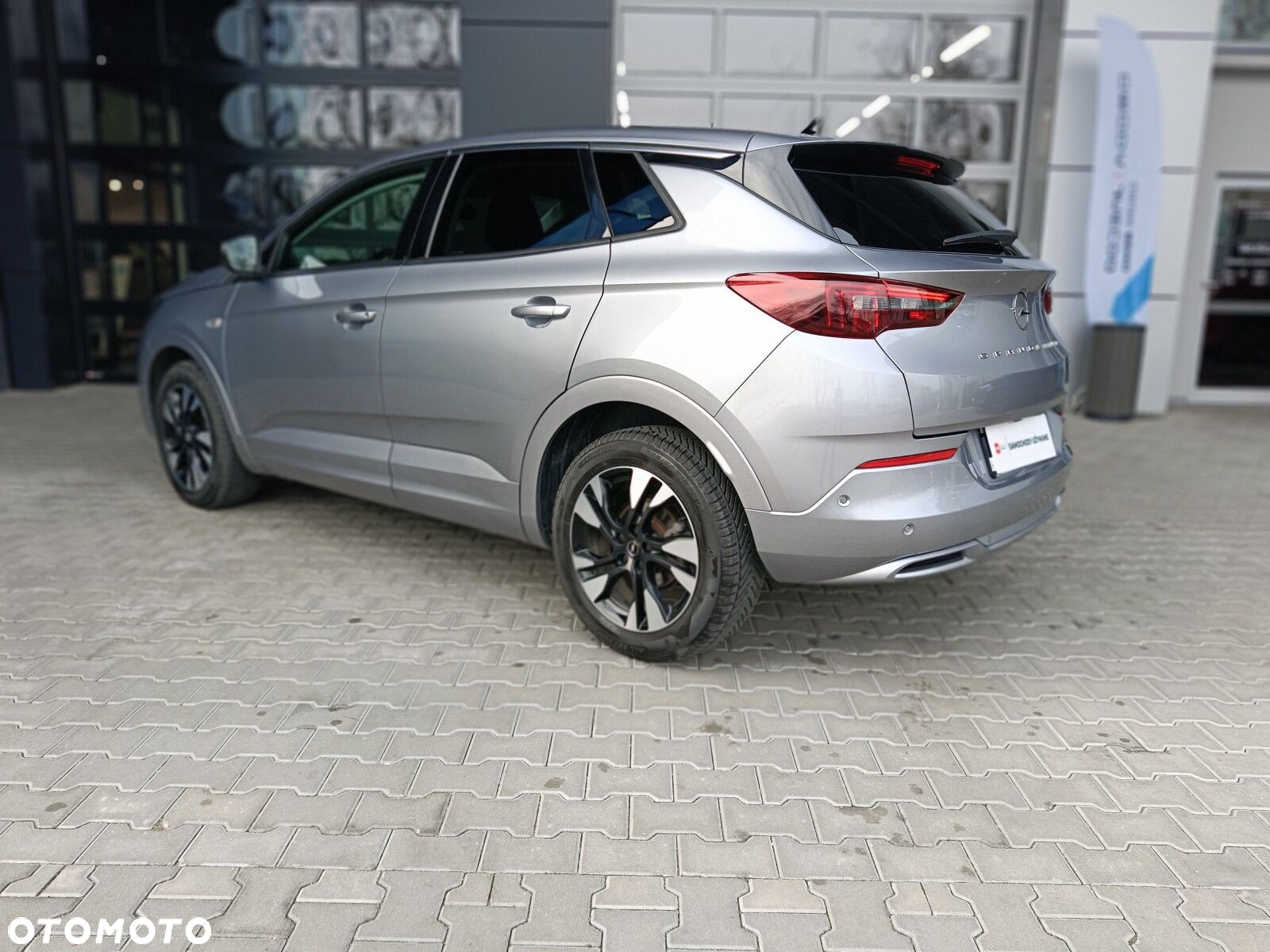 Opel Grandland 1.2 T Business Edition S&S - 7