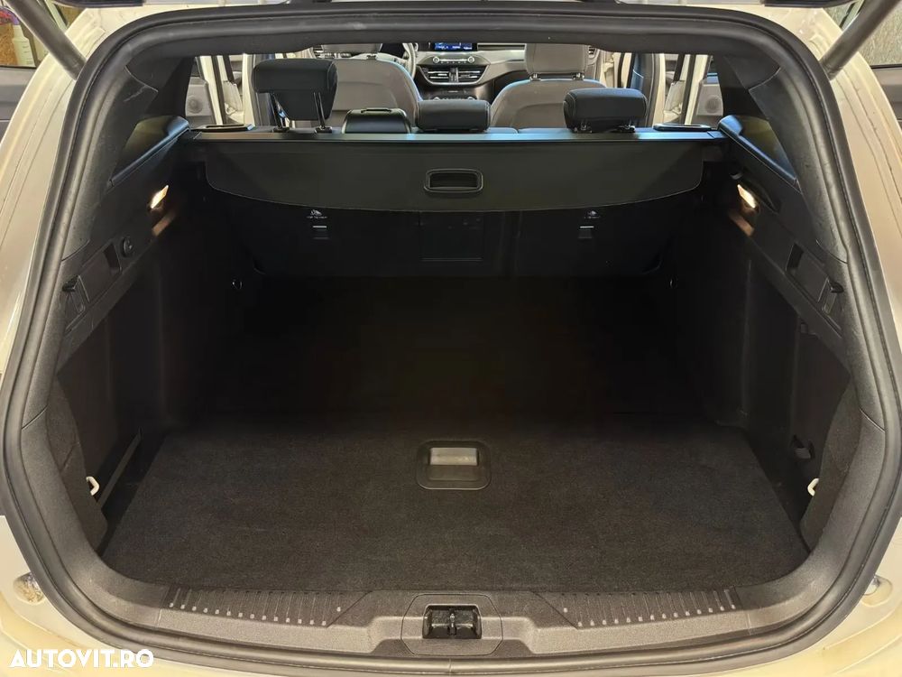Ford Focus - 25