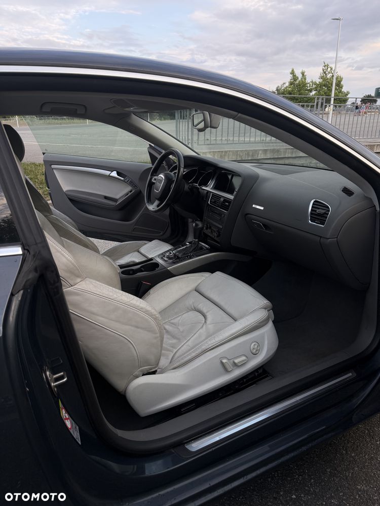 Audi A5 Coupé - 5