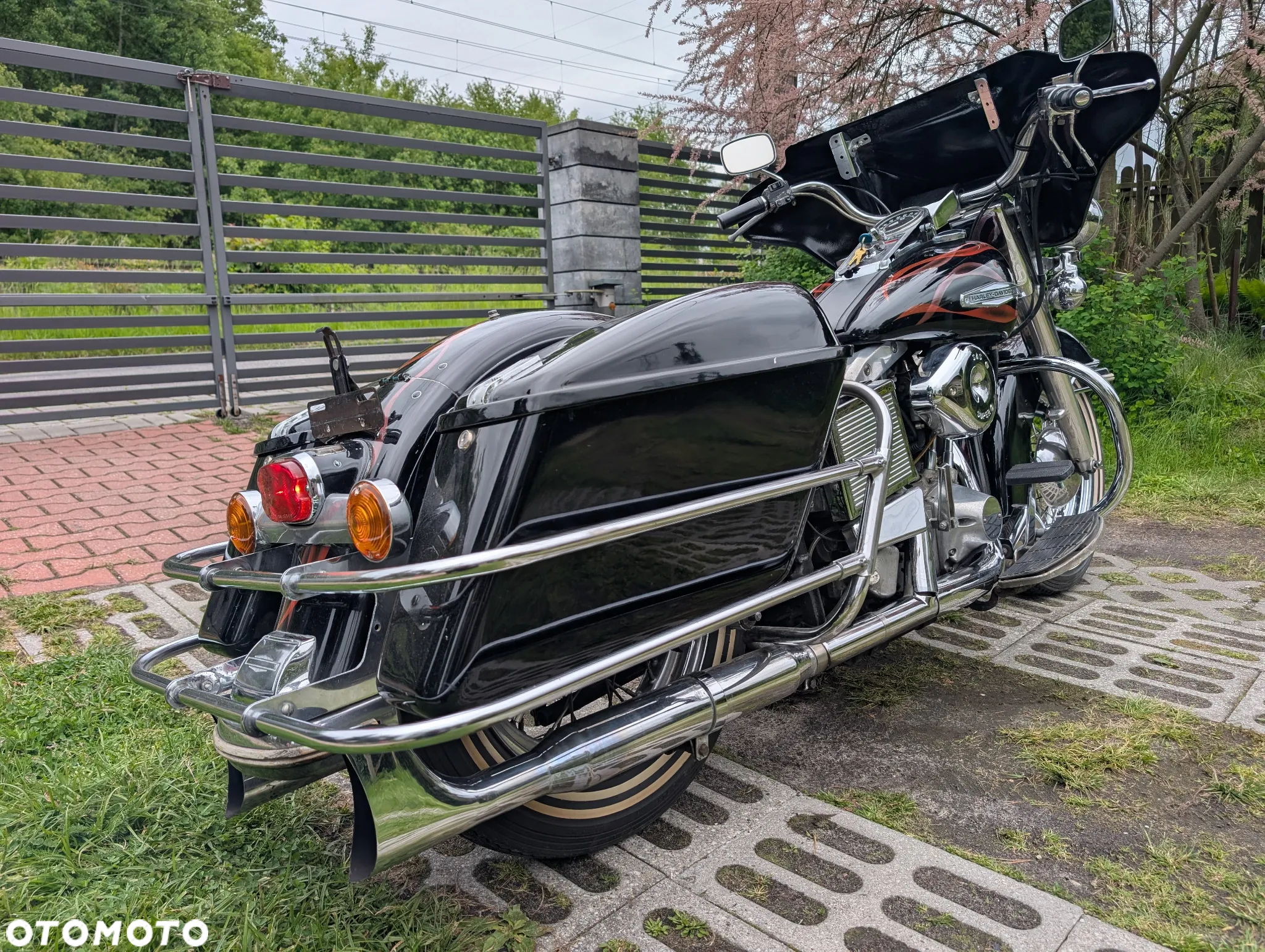 Harley-Davidson FLH Shovelhead - 3