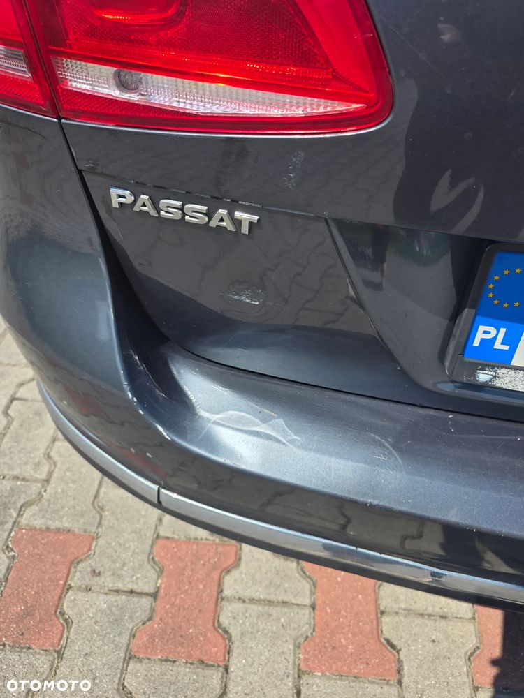 Volkswagen Passat 1.6 TDI BlueMotion - 14