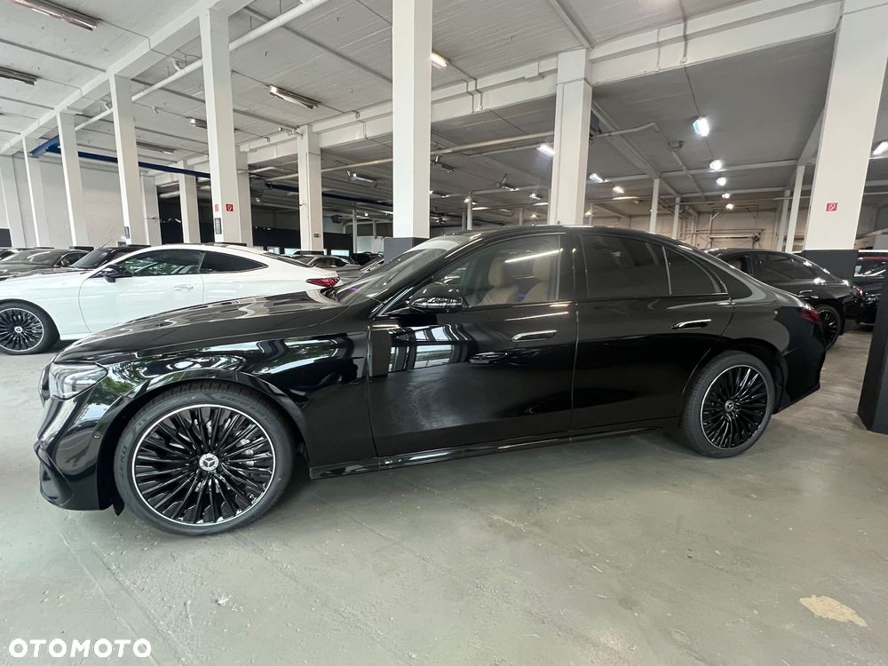 Mercedes-Benz Klasa E 200 mHEV AMG 9G-Tronic - 7