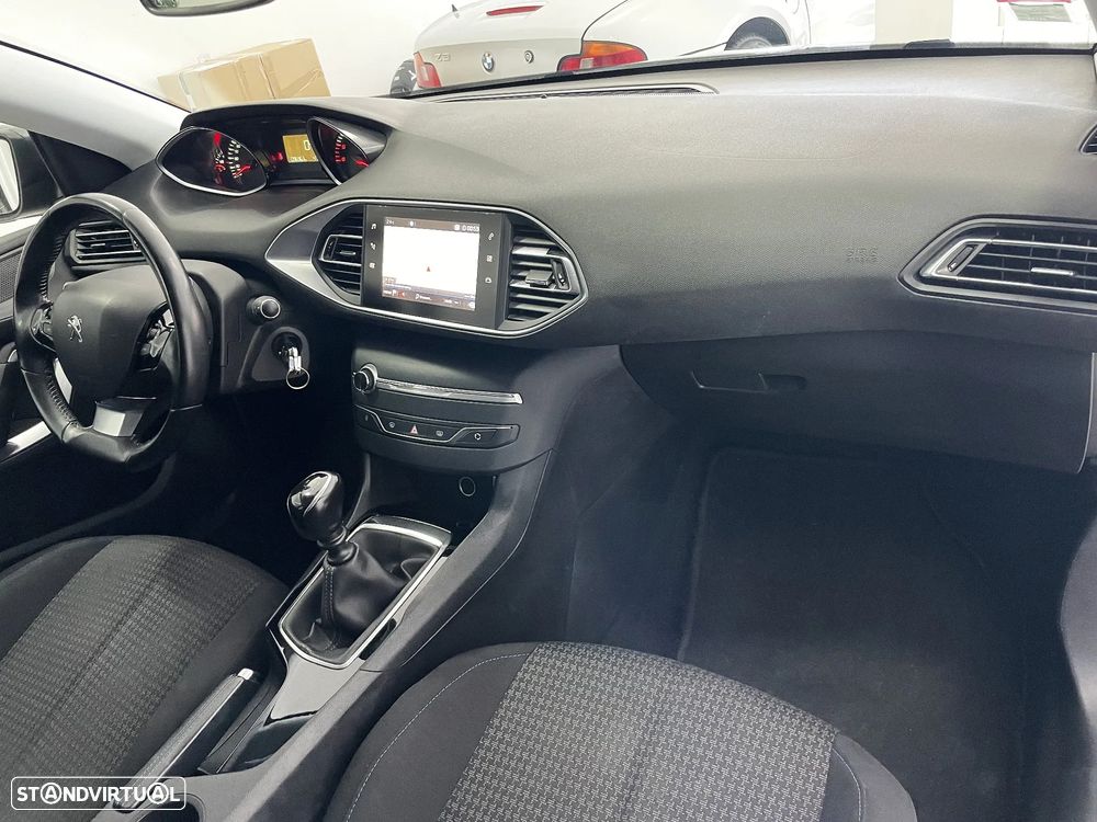 Peugeot 308 SW 1.5 BlueHDi Style - 10