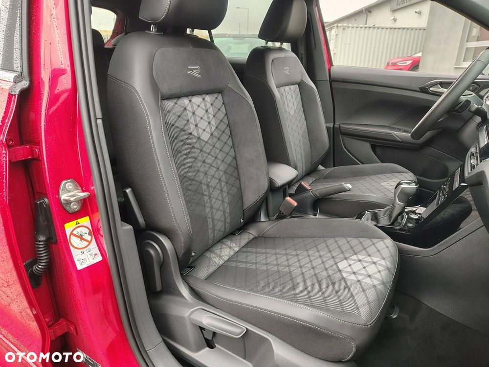 Volkswagen T-Cross - 10