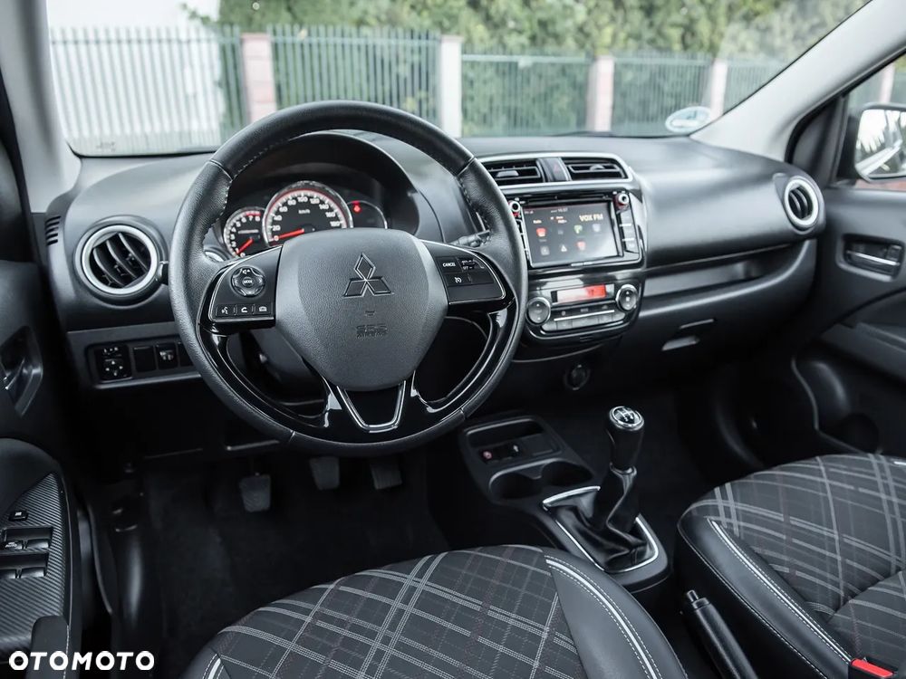 Mitsubishi Space Star 1.2 Clear Tec Shine+ - 23