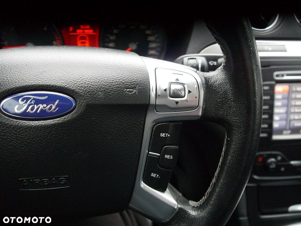 Ford S-Max 2.0 TDCi Trend - 33