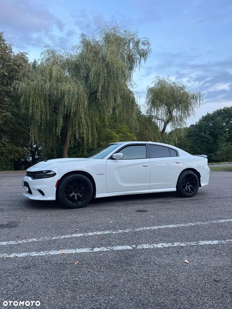 Dodge Charger - 3