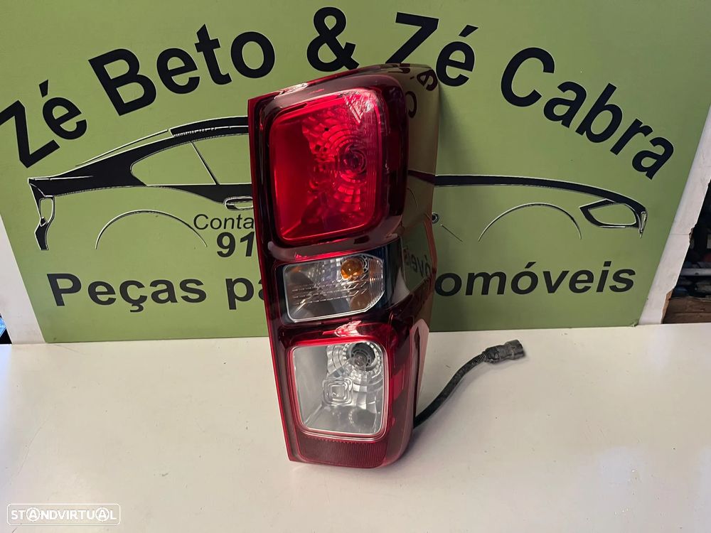 ISUZU D-MAX FAROLIM DIREITO ESQUERDO - FT473 - 2