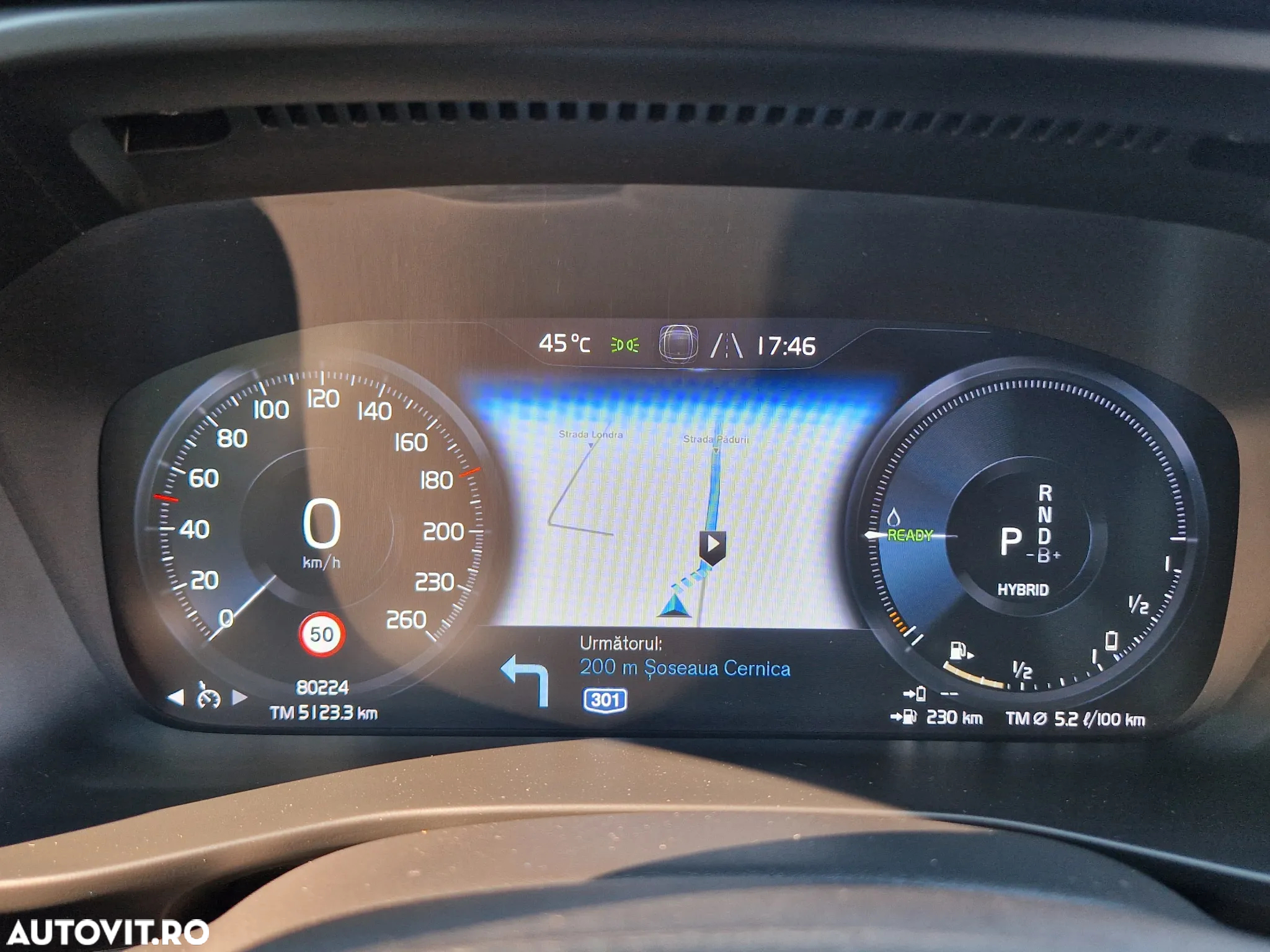 Volvo XC 40 Recharge T5 Twin Engine AT7 Inscription Expression - 11