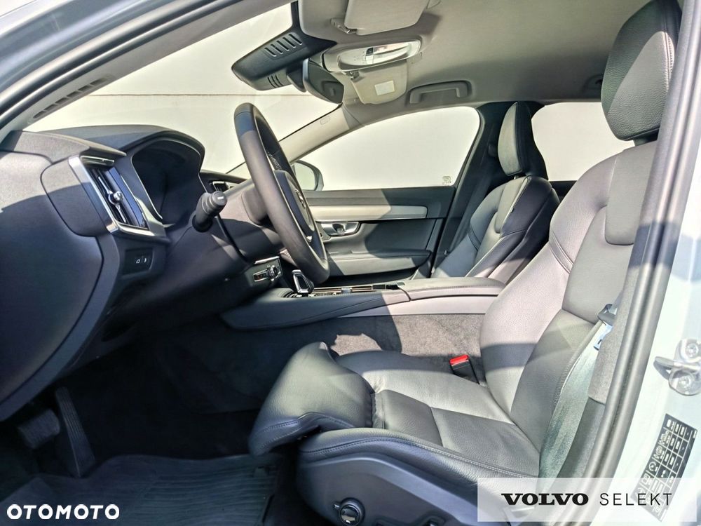 Volvo V90 - 13