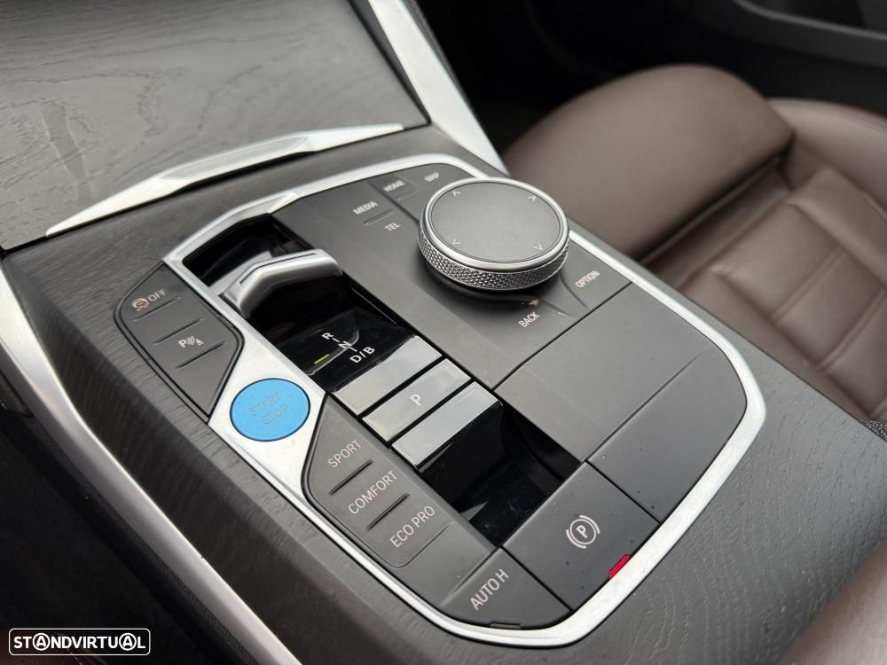 BMW i4 M50 Pack Desportivo M Pro - 27