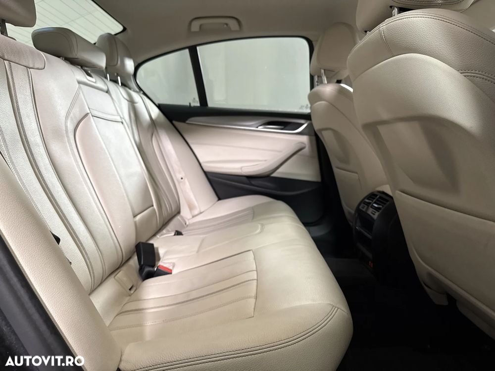 BMW 5 Series 2021 — imagine 12