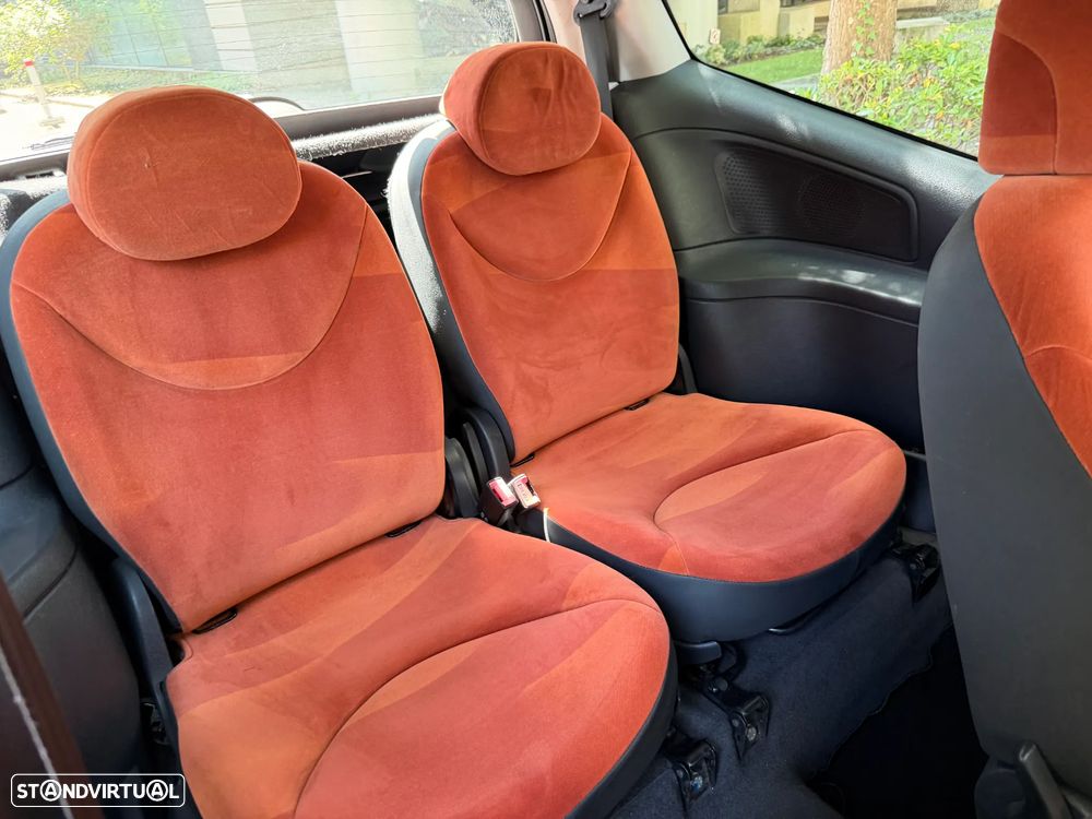 Citroën C2 1.4 VTR Sensodrive - 21