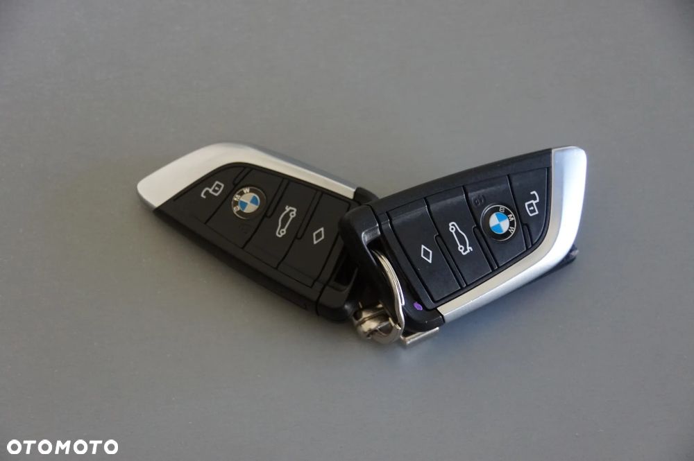 BMW Seria 1 120d xDrive M Sport Shadow - 34