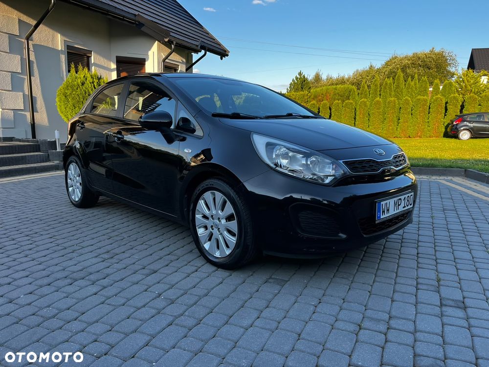 Kia Rio - 1