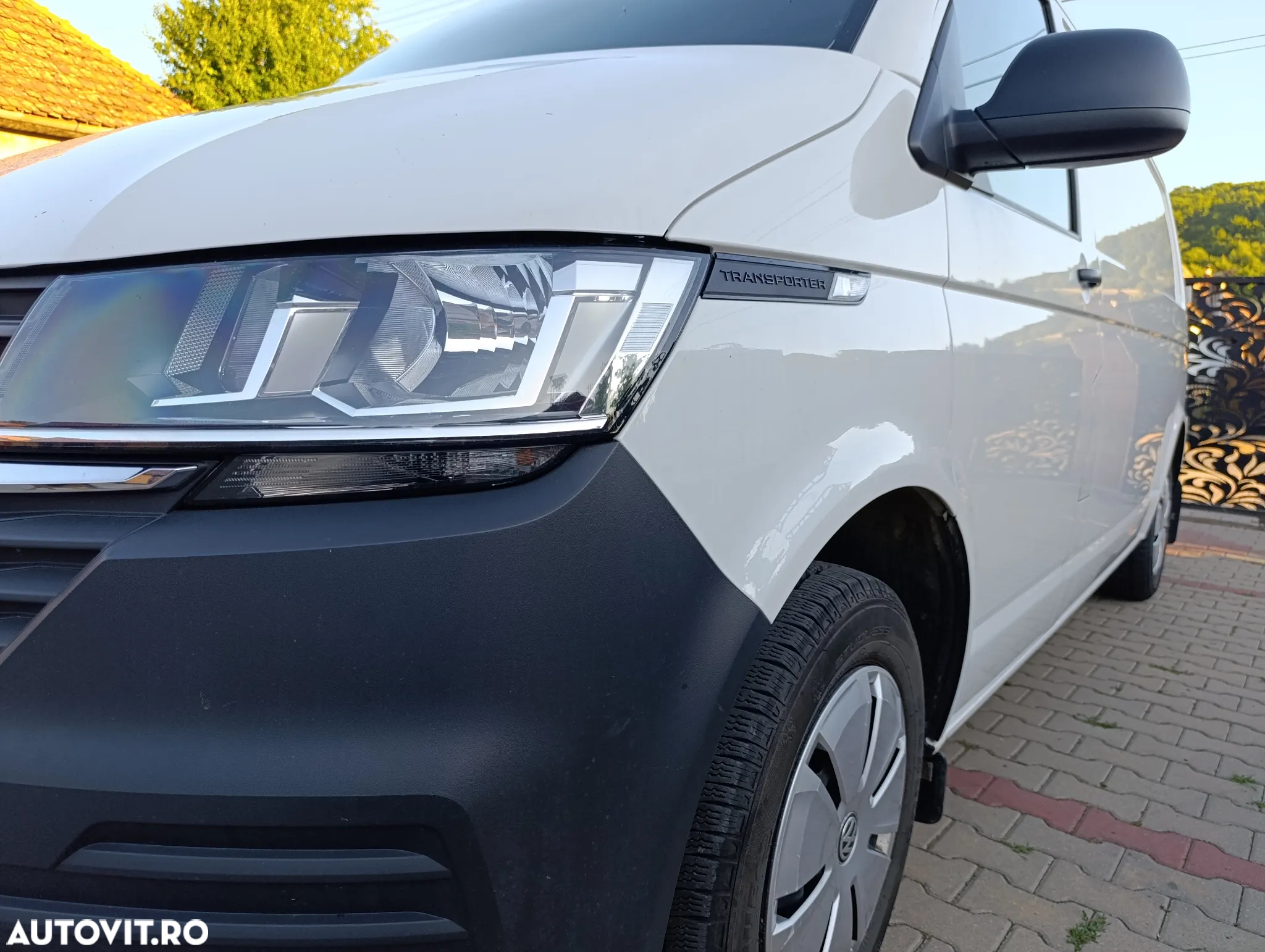 Volkswagen Transporter - 3