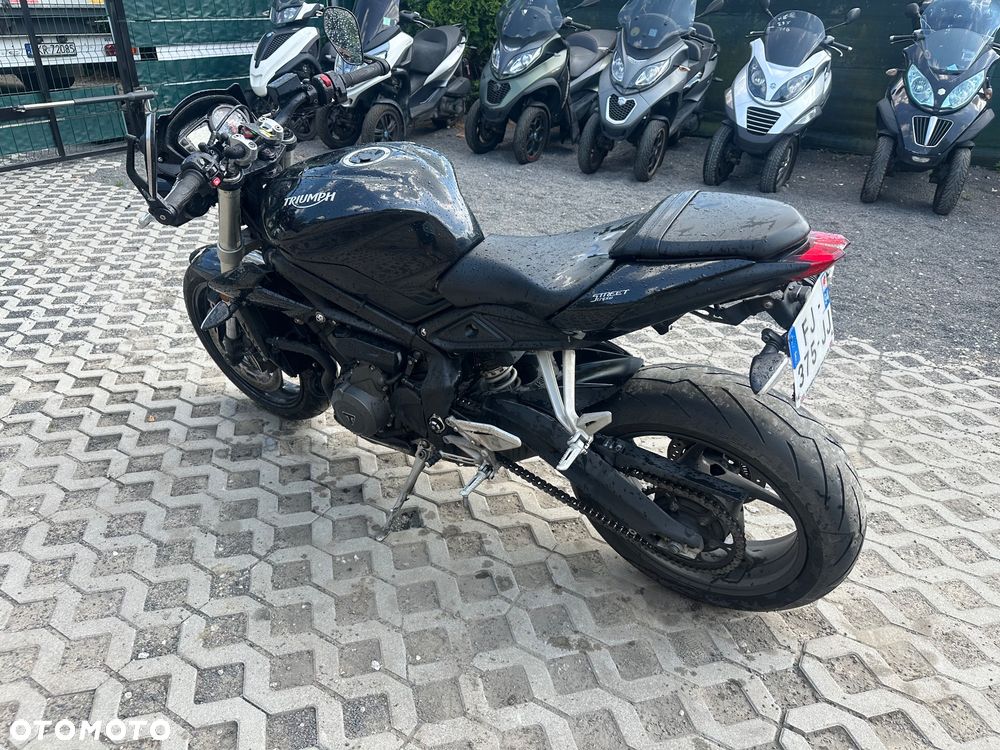 Triumph Street Triple - 5